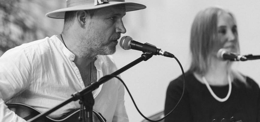 Advento dainuojamosios poezijos vakaras. Jonas Baltokas ir Daiva. 